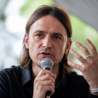 Як розвивати українську музику: думки Сергія Строяна