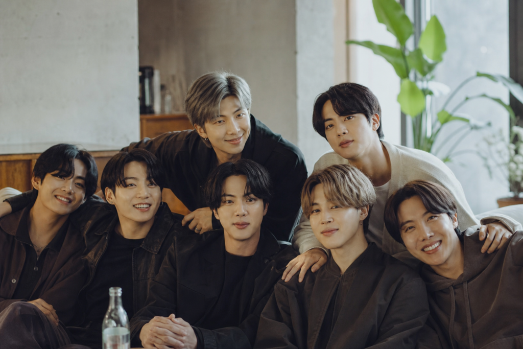 BTS знову разом після завершення служби Шуги