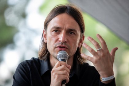 Як розвивати українську музику: думки Сергія Строяна